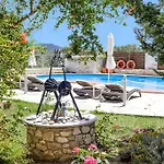 Blue Horizon Aparthotel 3*