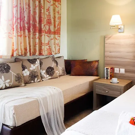 Blue Horizon Skiathos Town