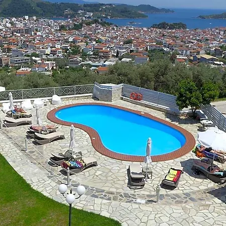 Blue Horizon Aparthotel