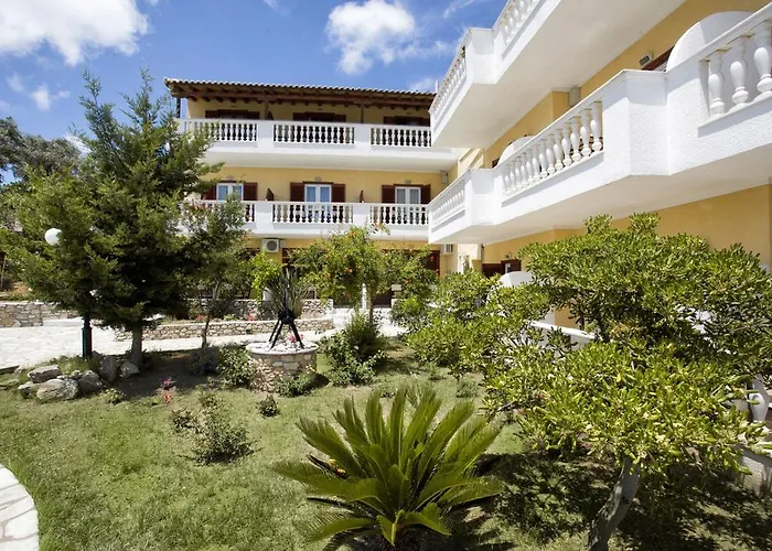 Blue Horizon Aparthotel 3*