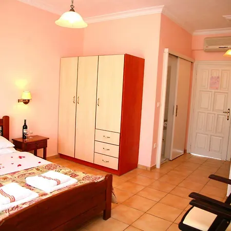 Blue Horizon 3* Skiathos by